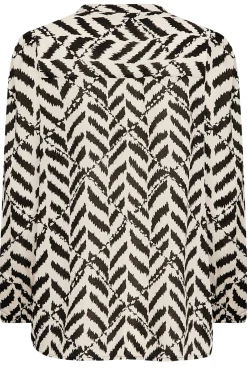 M&Co Petites M&Co Petite Cream Abstract Patterned Blouse