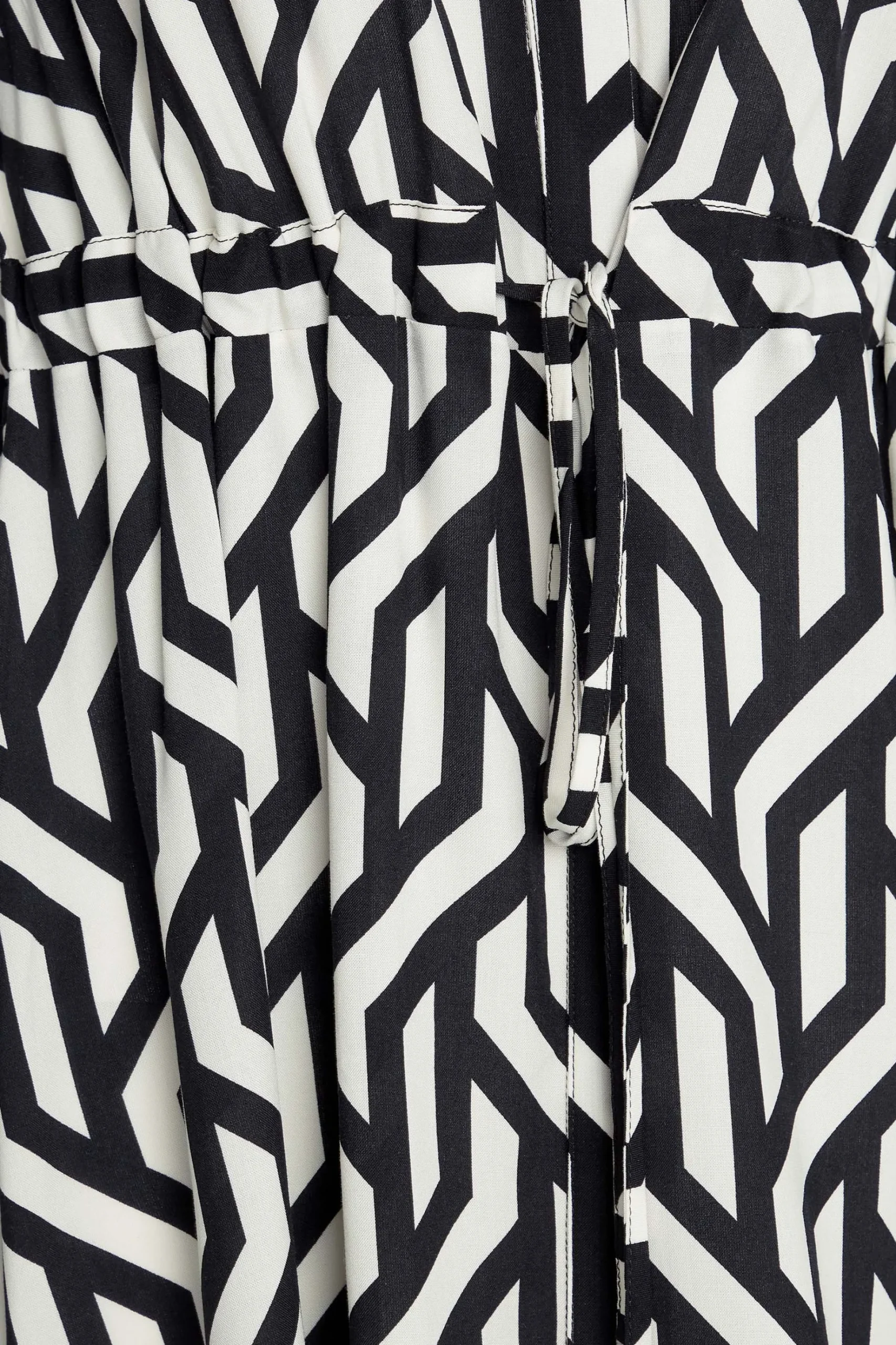 M&Co Womens M&Co Black & White Geometric Print Tie Waist Tunic Shirt