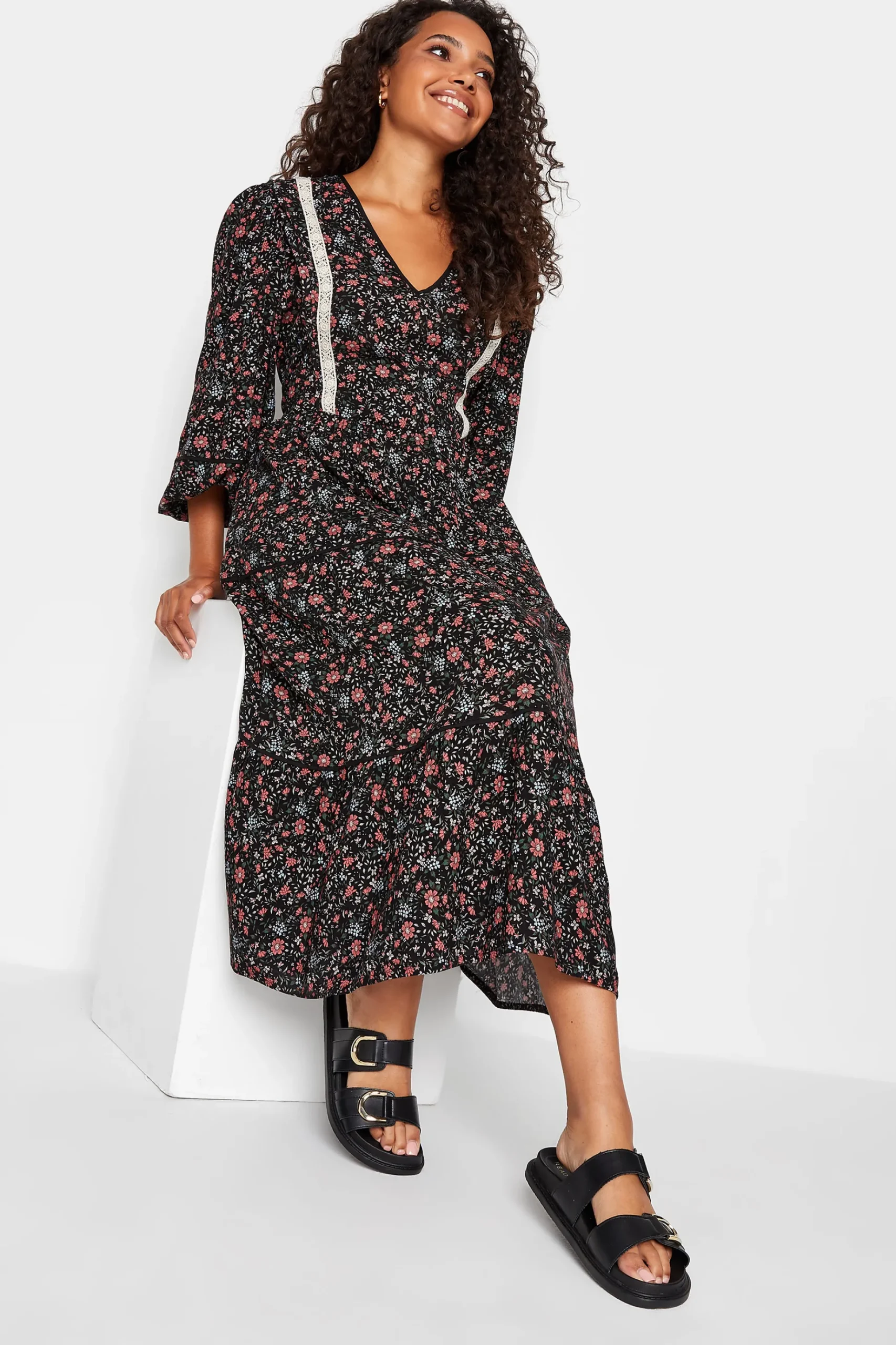 M&Co Womens M&Co Black Floral Print Crochet Trim Maxi Dress