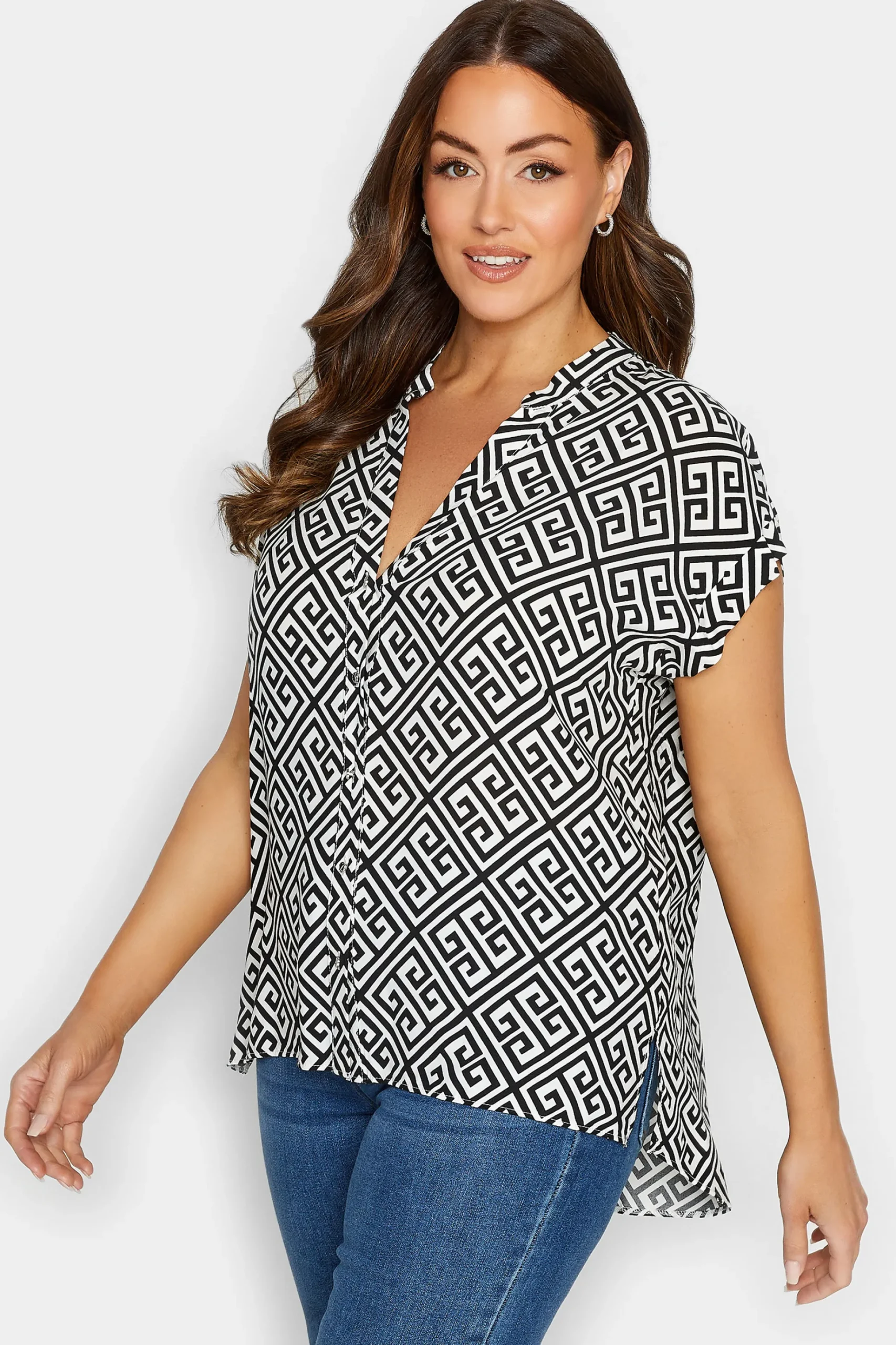 M&Co Womens M&Co White Geometric Print Shirt