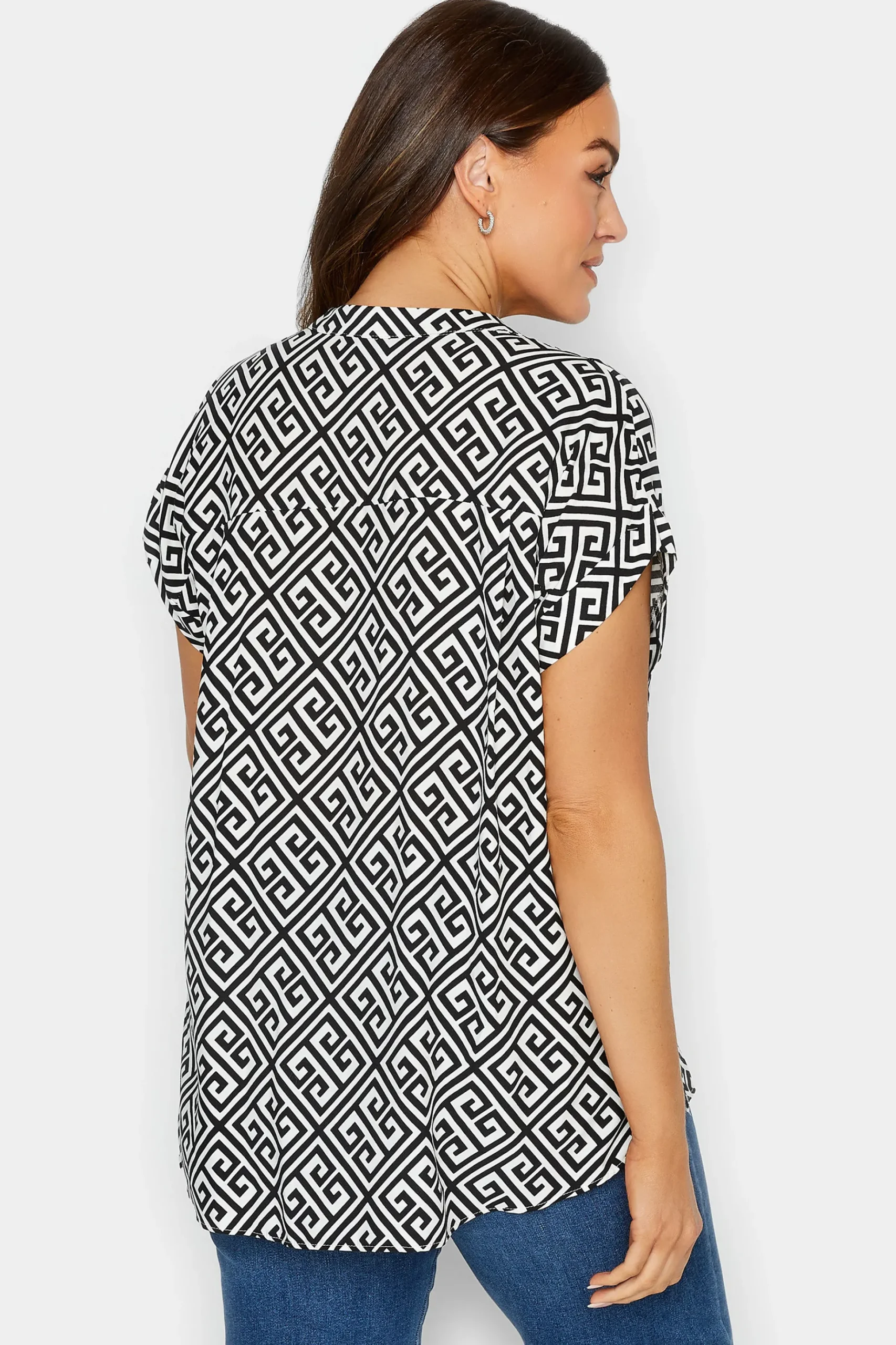 M&Co Womens M&Co White Geometric Print Shirt