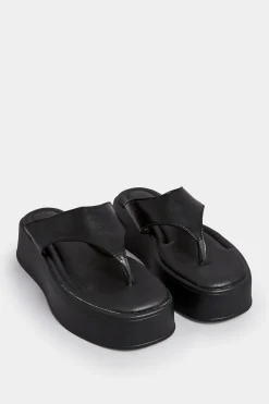 Pixiegirl Pixiegirl Black Flatform Flip Flops In Standard Fit