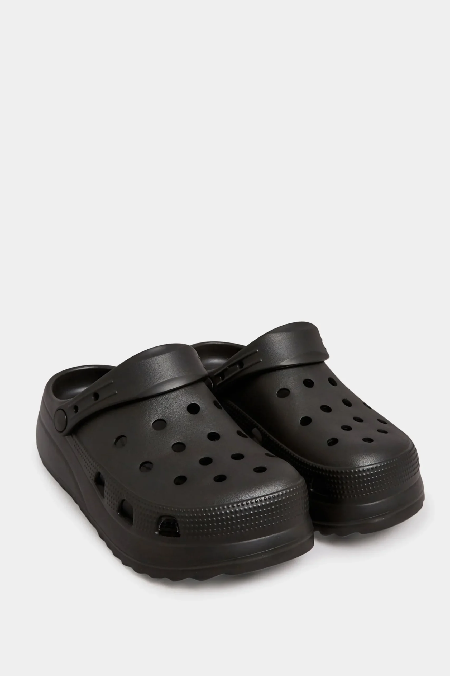 Pixiegirl Pixiegirl Black Platform Clog Sandal In Standard Fit