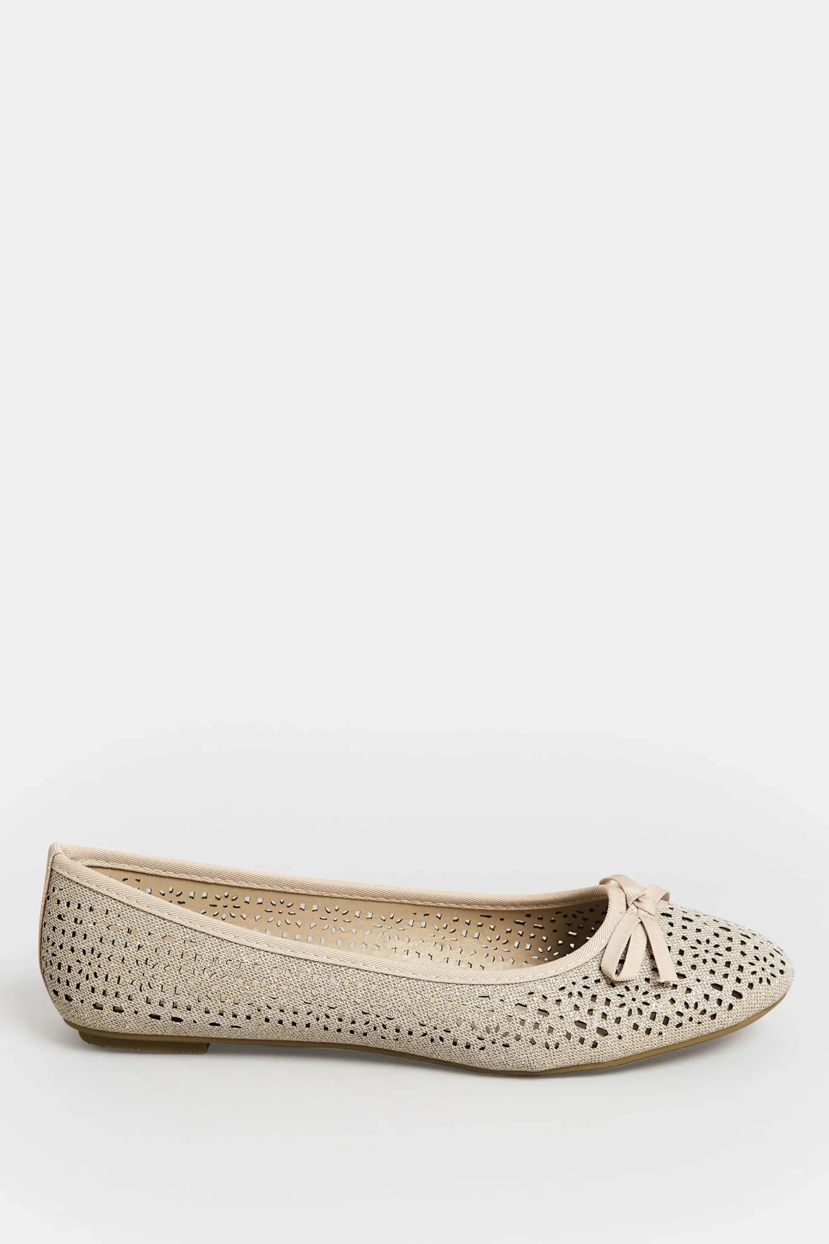 Pixiegirl Pixiegirl Nude Glitter Cut Out Ballerina Pumps In Standard Fit