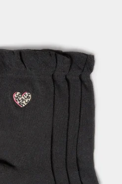 Yours Yours 4 Pack Black Embroidered Hearts Ankle Socks