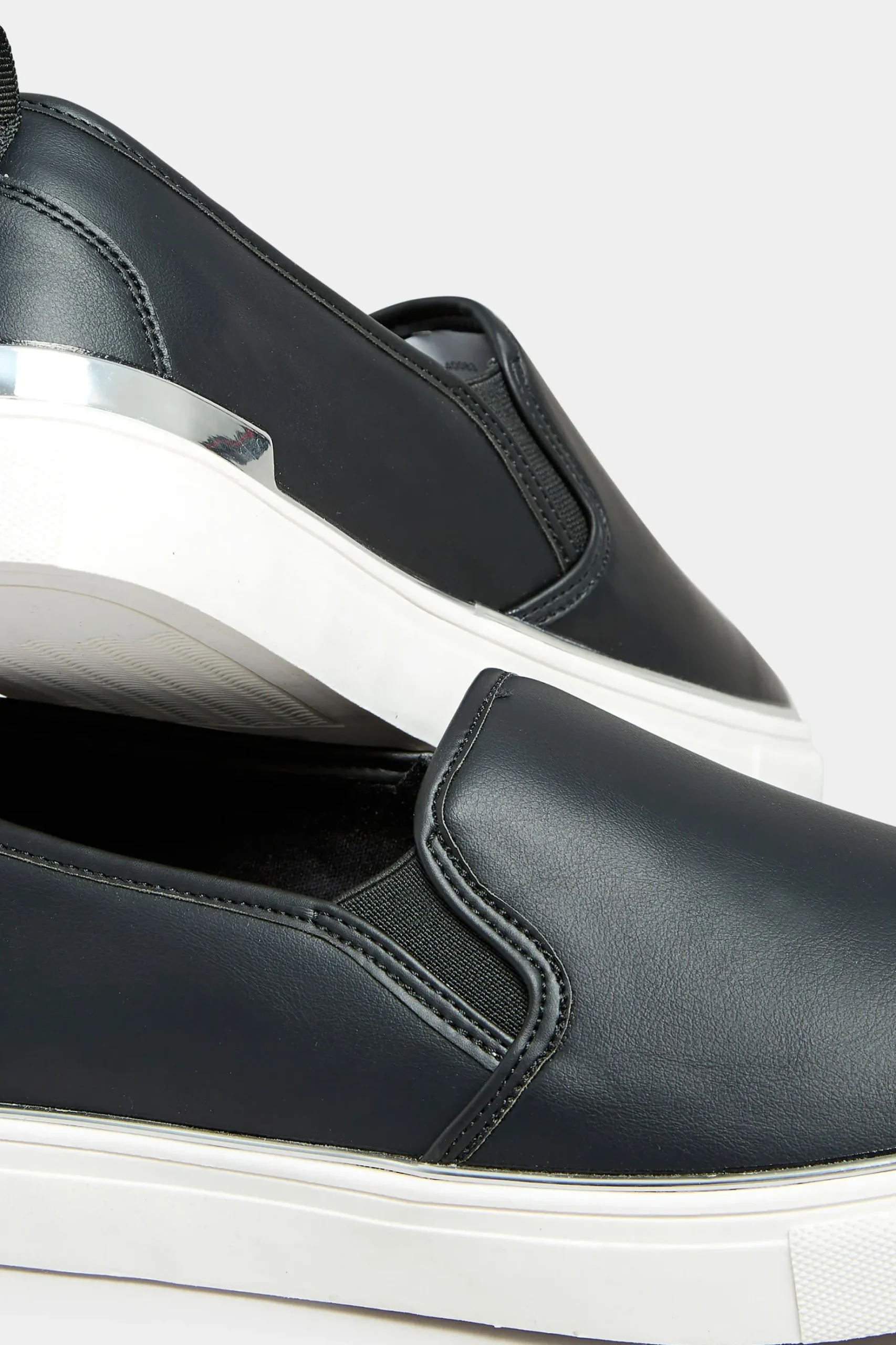 Yours Yours Black & Silver Hardware Slip-On Trainers In Extra Wide Eee Fit