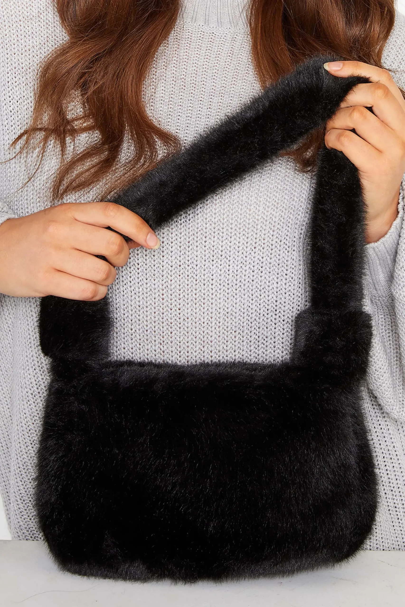 Yours Yours Black Faux Fur Knot Handle Bag