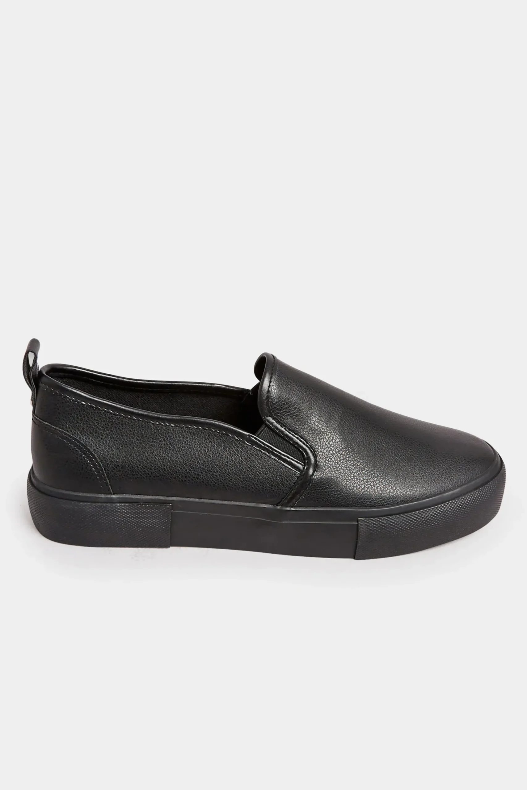 Yours Yours Black Pu Slip On Trainersin Wide E Fit