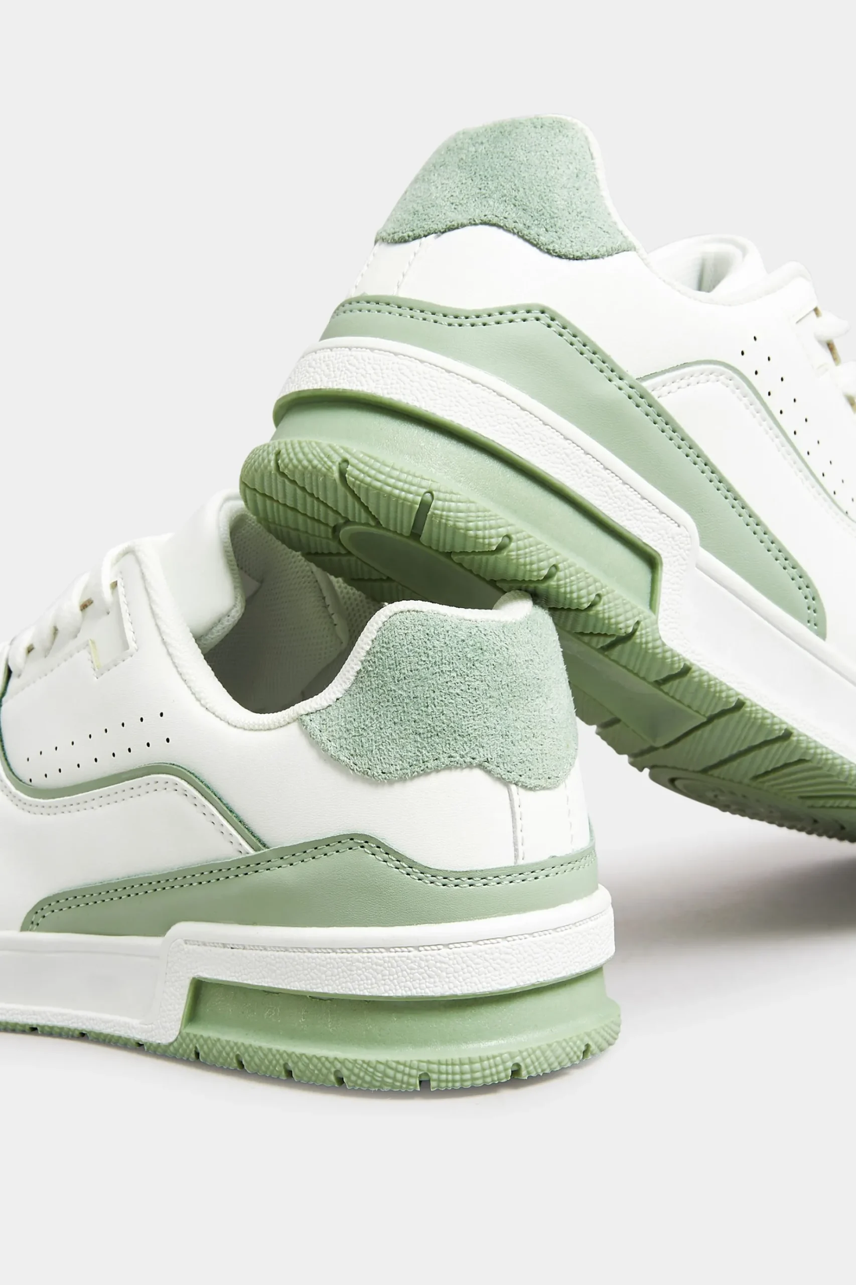 Yours Yours Green Chunky Trainers In Extra Wide Eee Fit