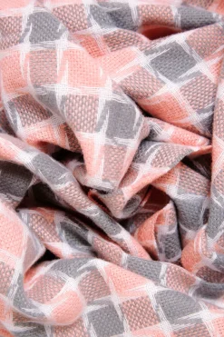 Yours Yours Pink Square Check Tassel Scarf